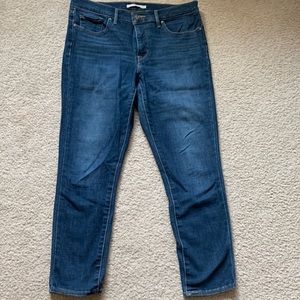 311 shaping skinny jeans